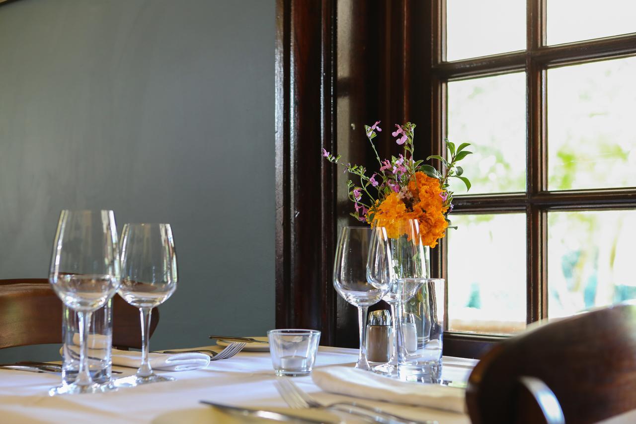Petersons Armidale Winery And Guesthouse Екстериор снимка
